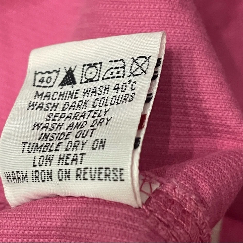 Girls Mini Boden pink corduroy skirt with flowers. Size 9-10. - Picture 6 of 6